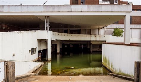 new orleans abandoned hospital|Lindy Boggs Medical Center .